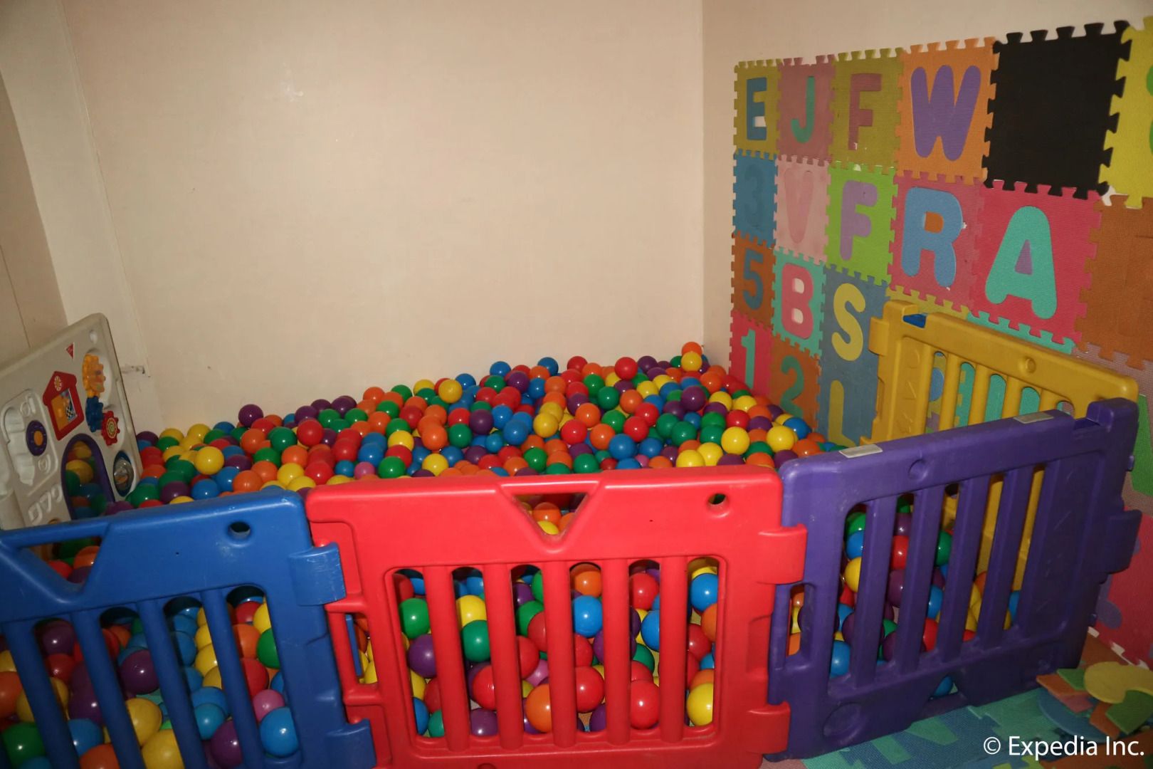 The Lake Hotel Tagaytay