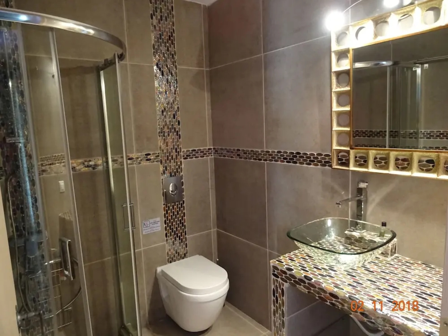 Artist's Villa Lilac Lilium