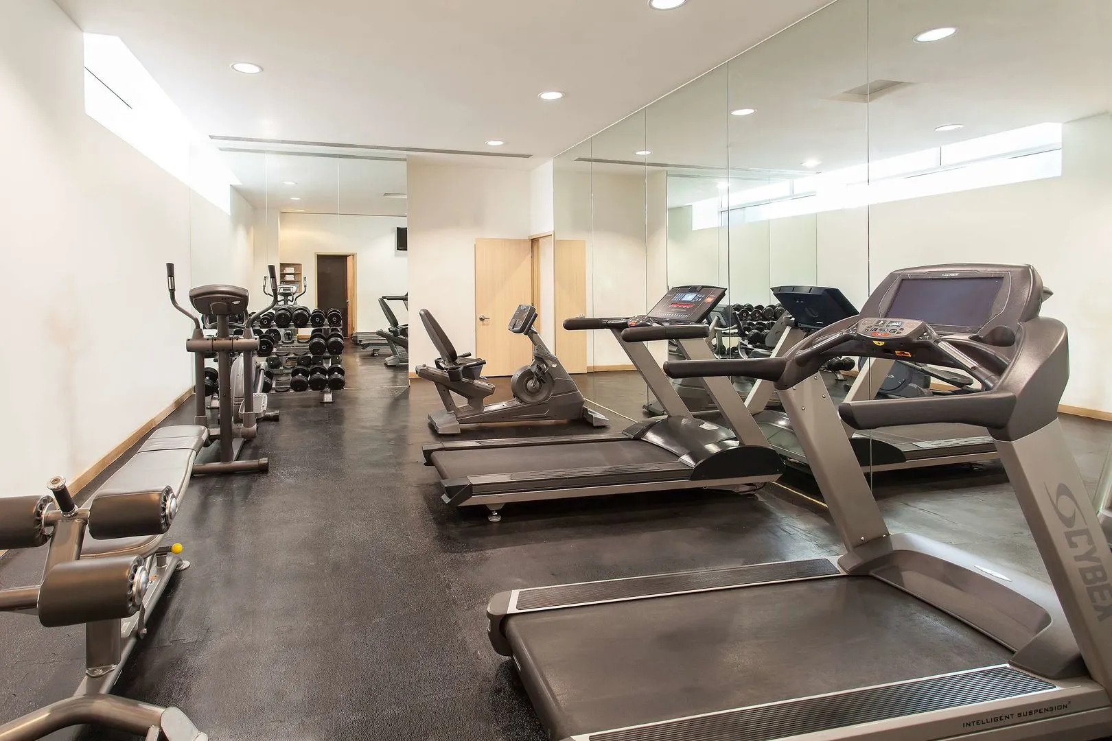 NH Mexico City Valle Dorado