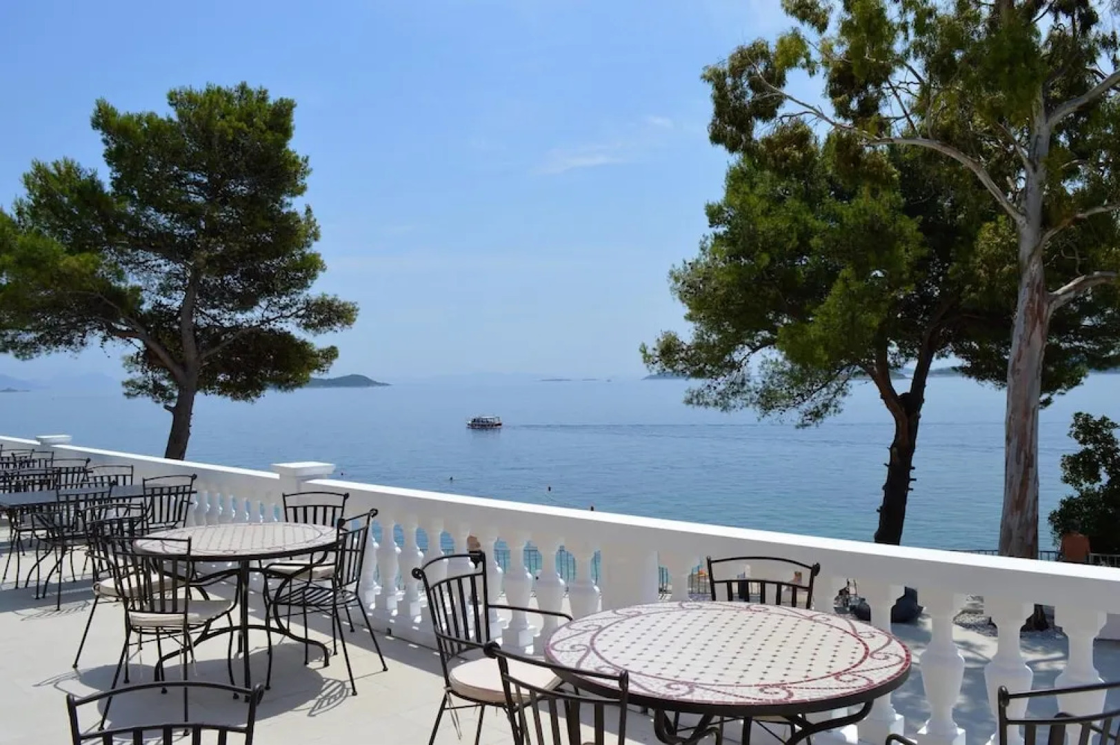 Holiday Park Rooms and Suites Bellevue