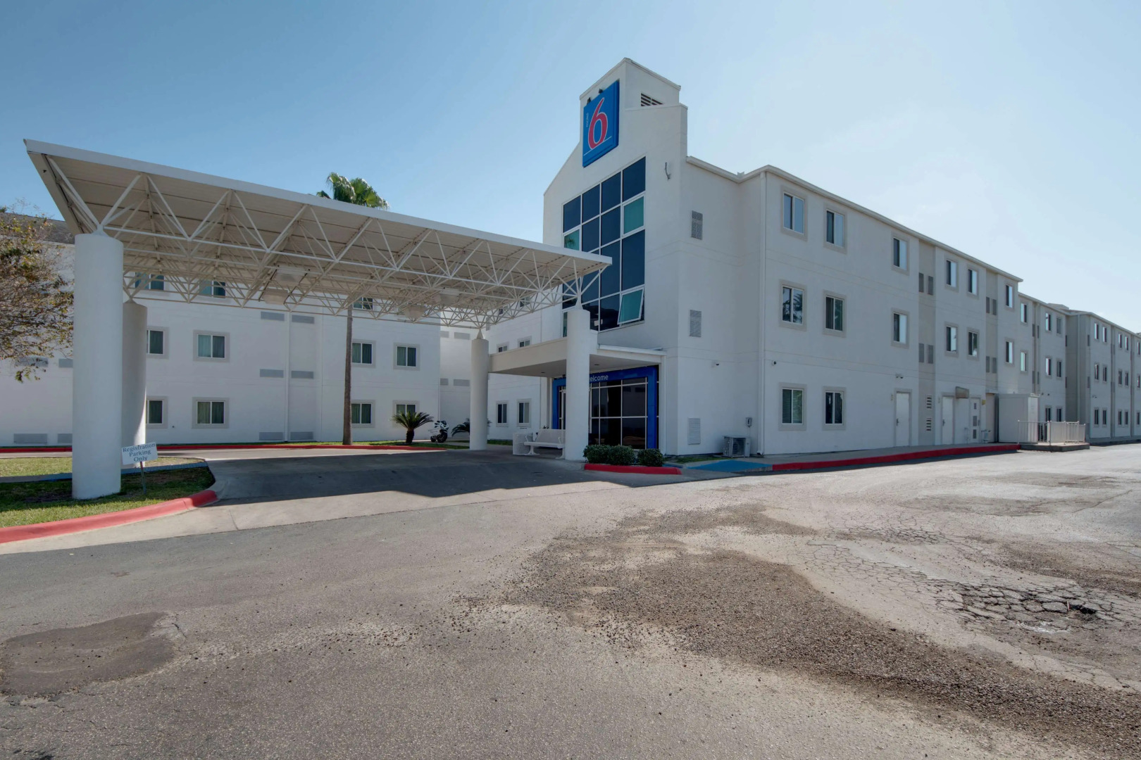 Motel 6 Brownsville, TX