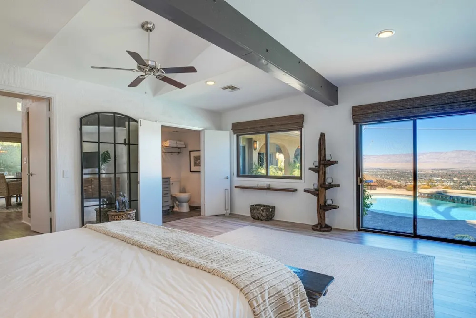 New Listing! All-suite Hilltop W/ Pool, Spa 2 Bedroom Home