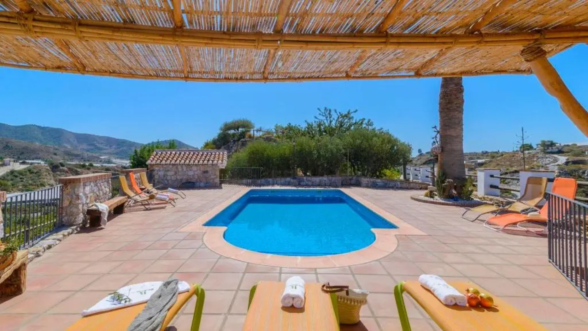 Cortijo El Palmarillo Motril by Ruralidays