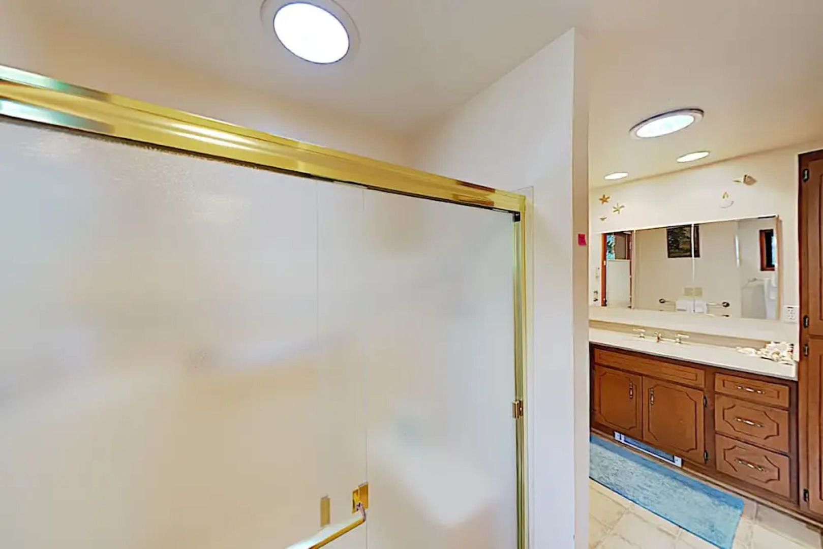 New Listing! Martys Lakehouse W/ Boat Dock 3 Bedroom Home