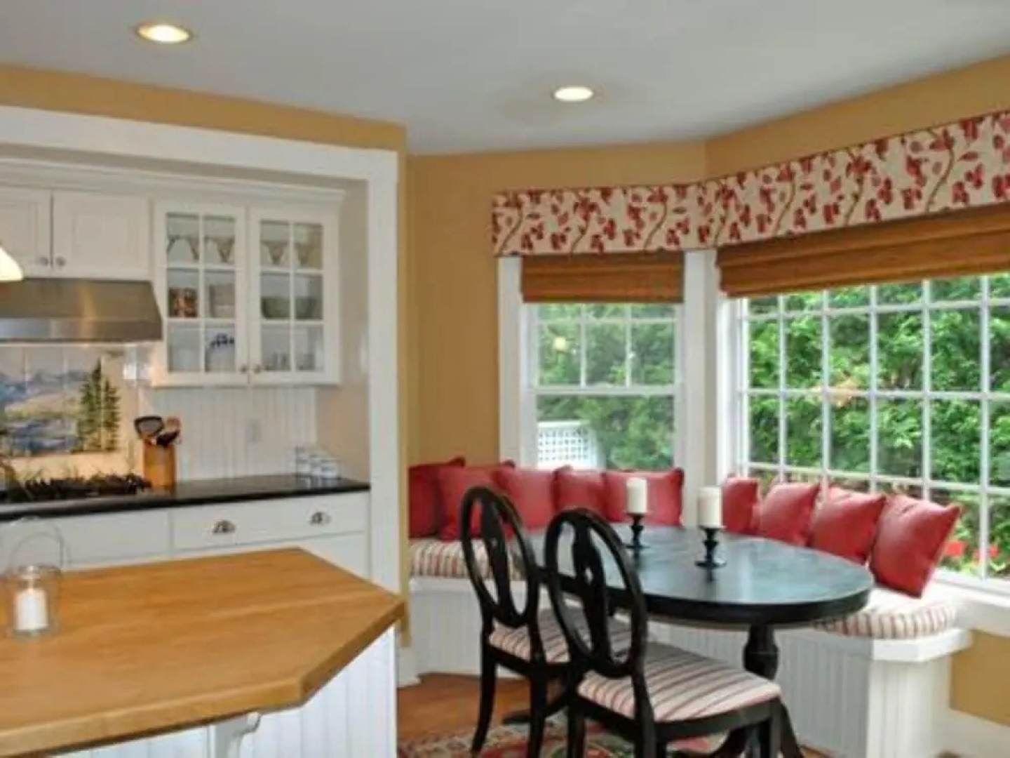 Elegant Acorn Cottage - Lodge In The Village Of Lake Placid