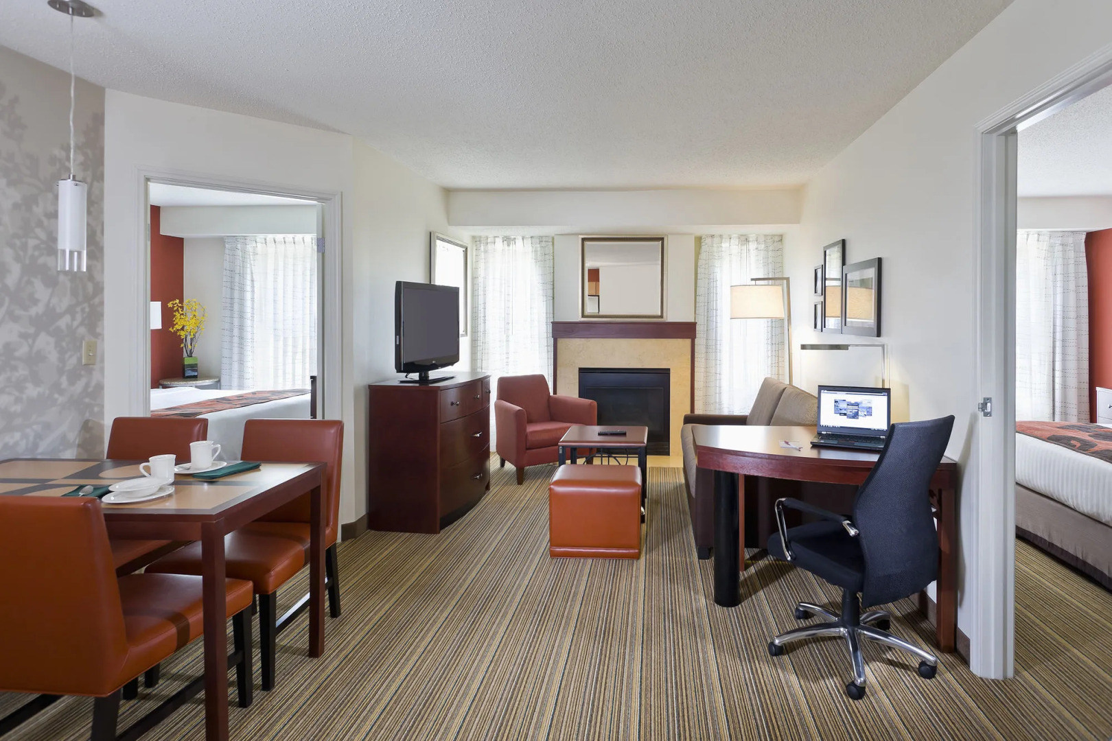 Residence Inn Houston The Woodlands / Lake Front Circle