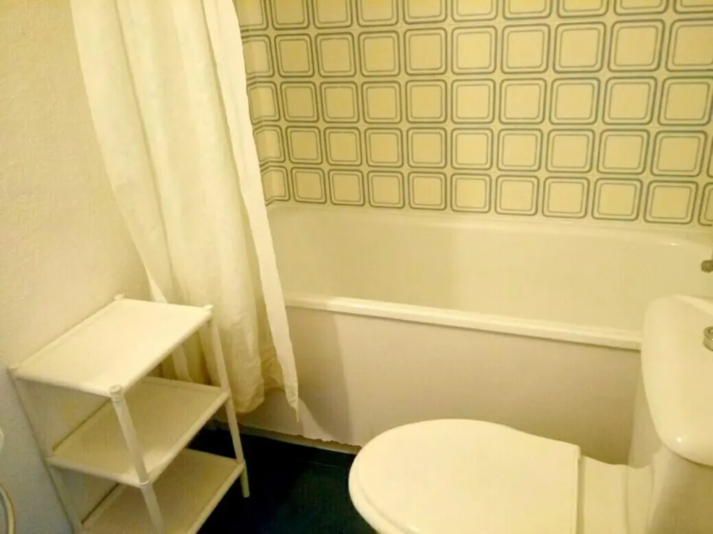 Apartment with 2 Bedrooms in Le Barcarès, with Wonderful Mountain View, Shared Pool And Furnished Terrace - 2 Km From the Beach