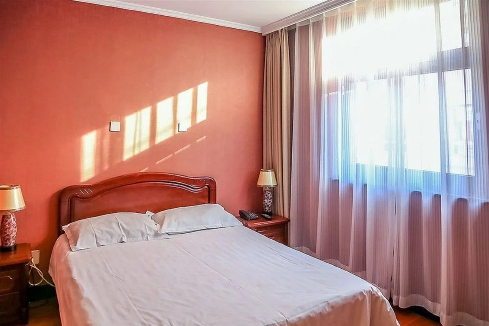 Beijing Wang Fu Jing Jade Hotel