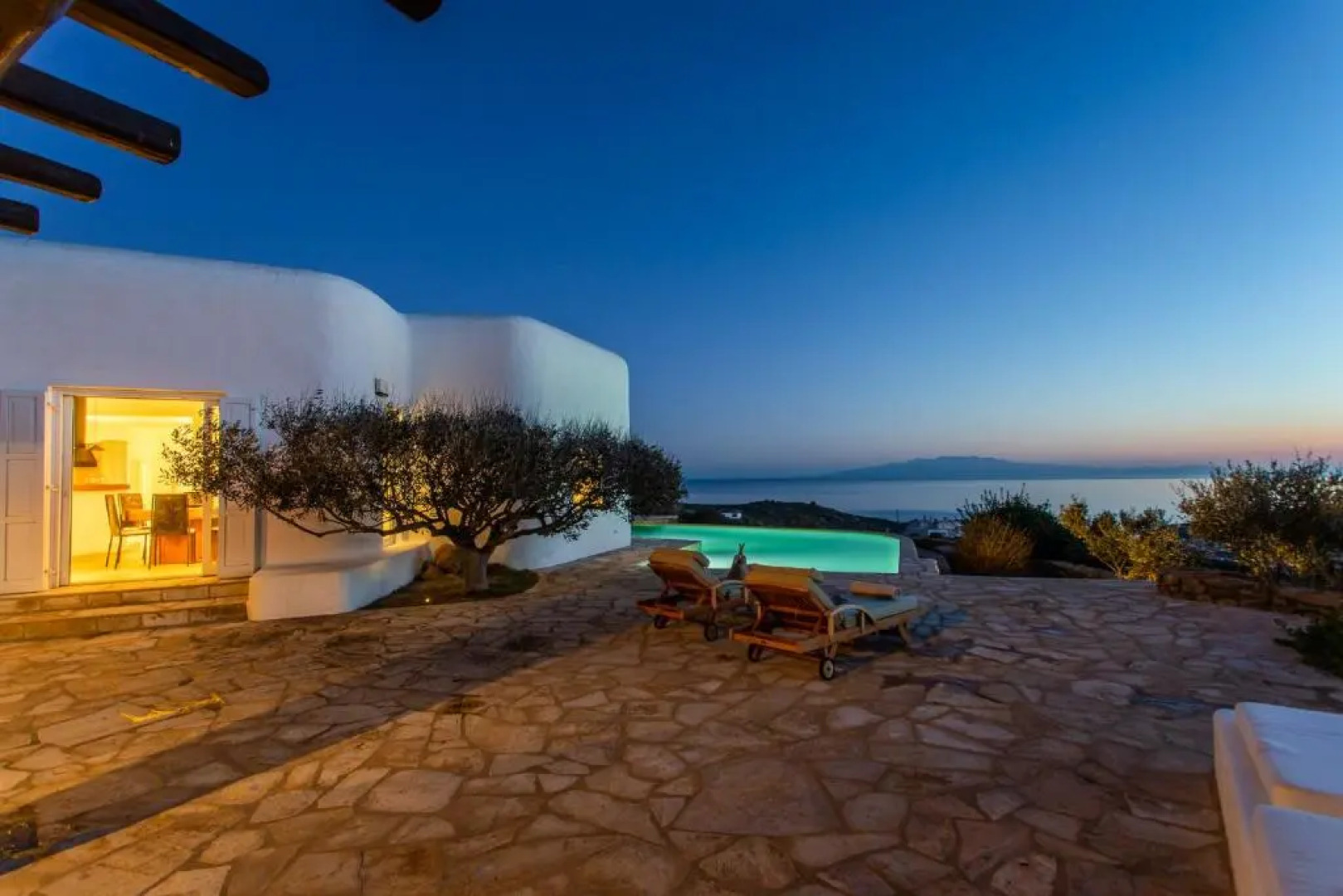 Zen Residence in Lia beach