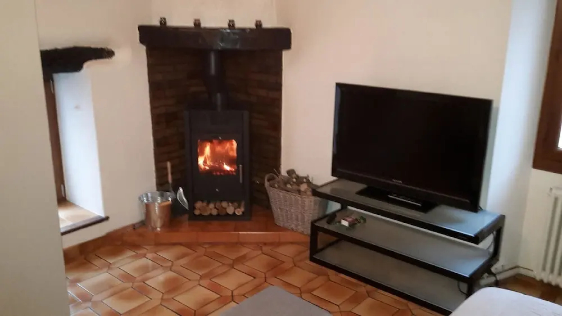 House With one Bedroom in Caille, With Wonderful City View - 24 km Fro