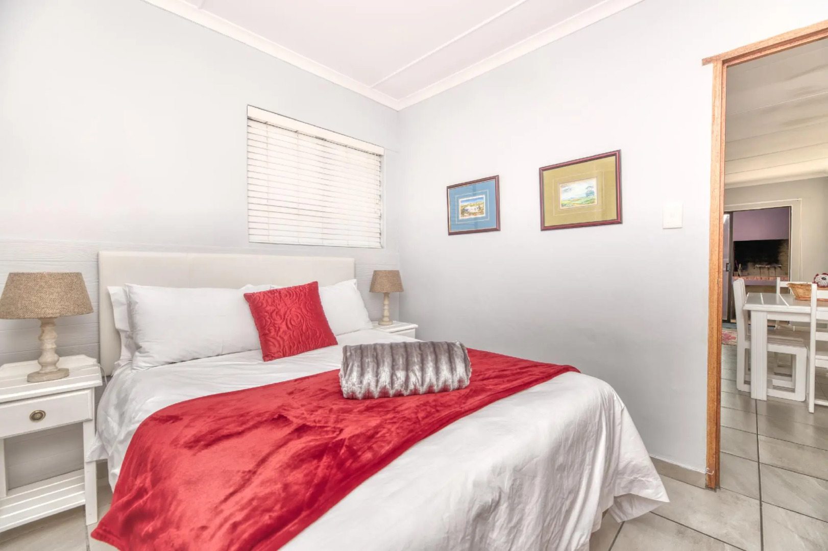 Land's Edge Struisbaai