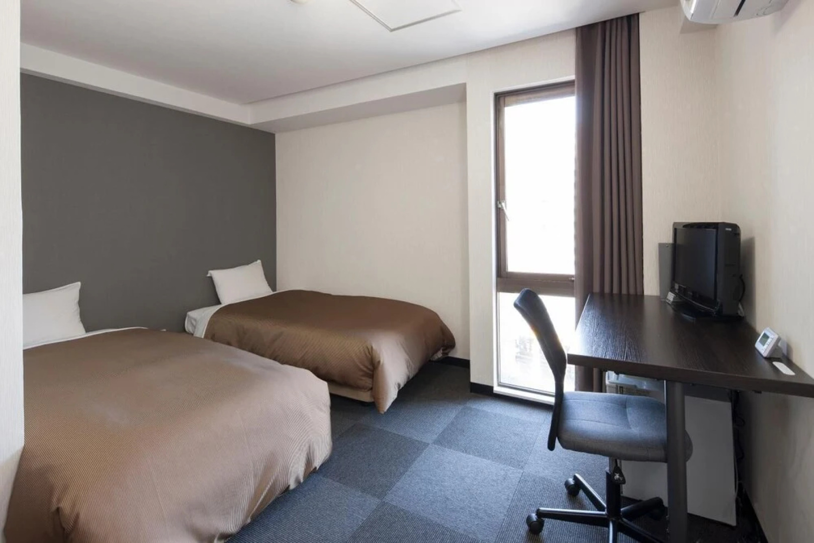 Hotel Plaza Inn Tokushima