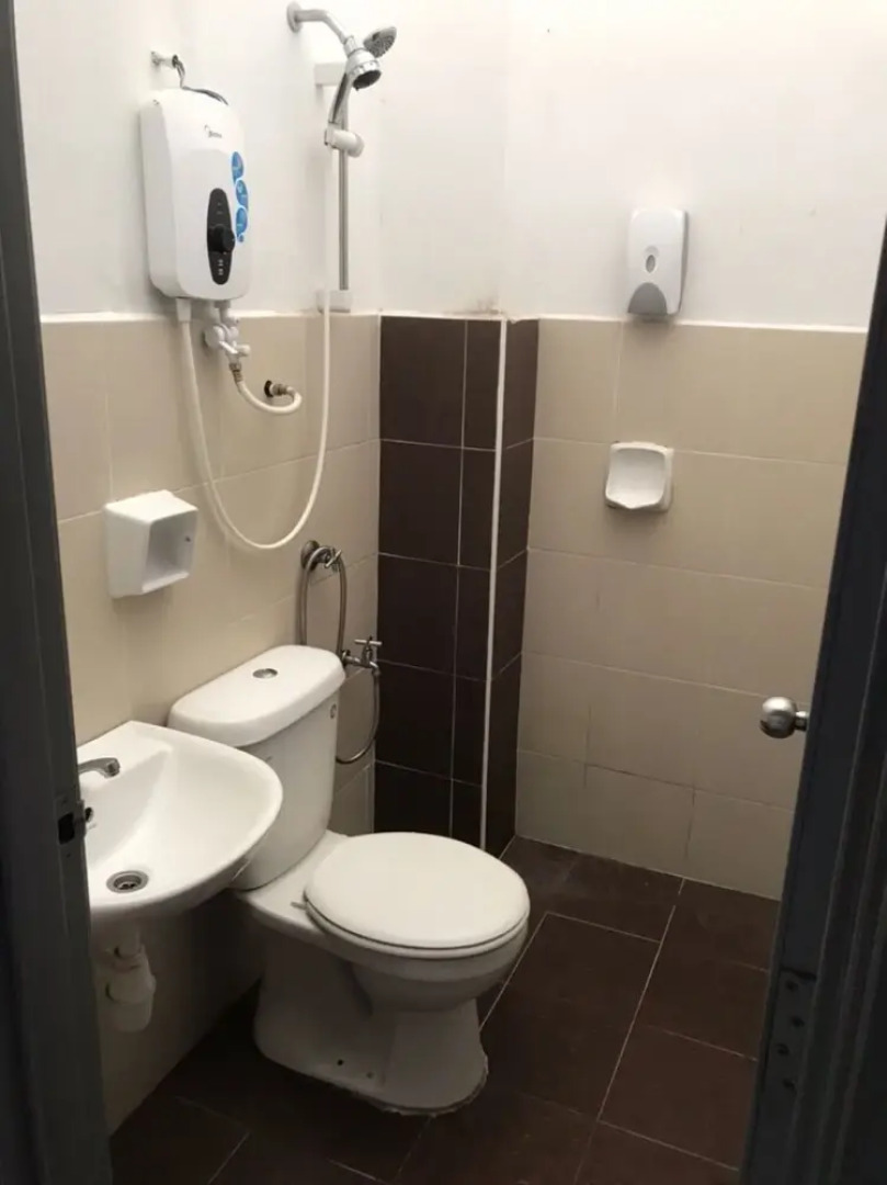 OYO Home 90360 Homestay Bandar Putra 3