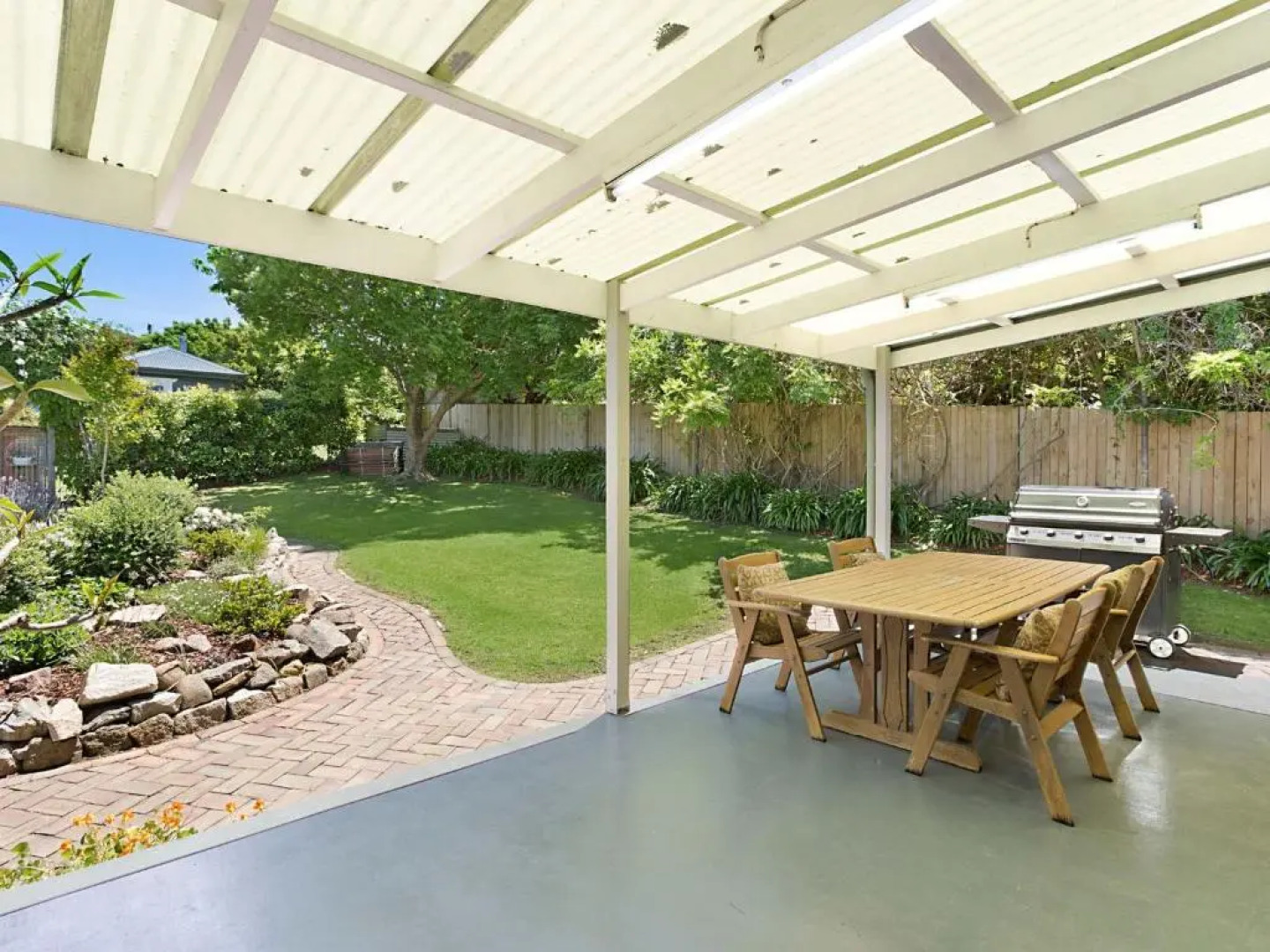 10 Harper Crescent Narooma