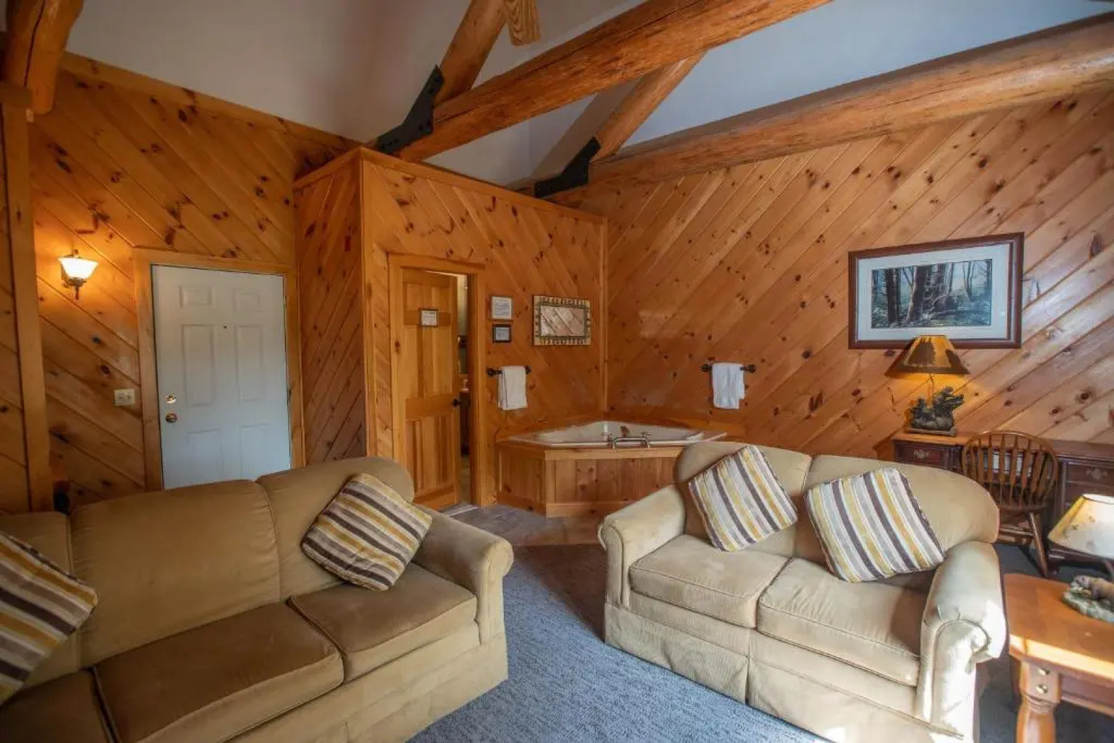 New England Inn and Lodge