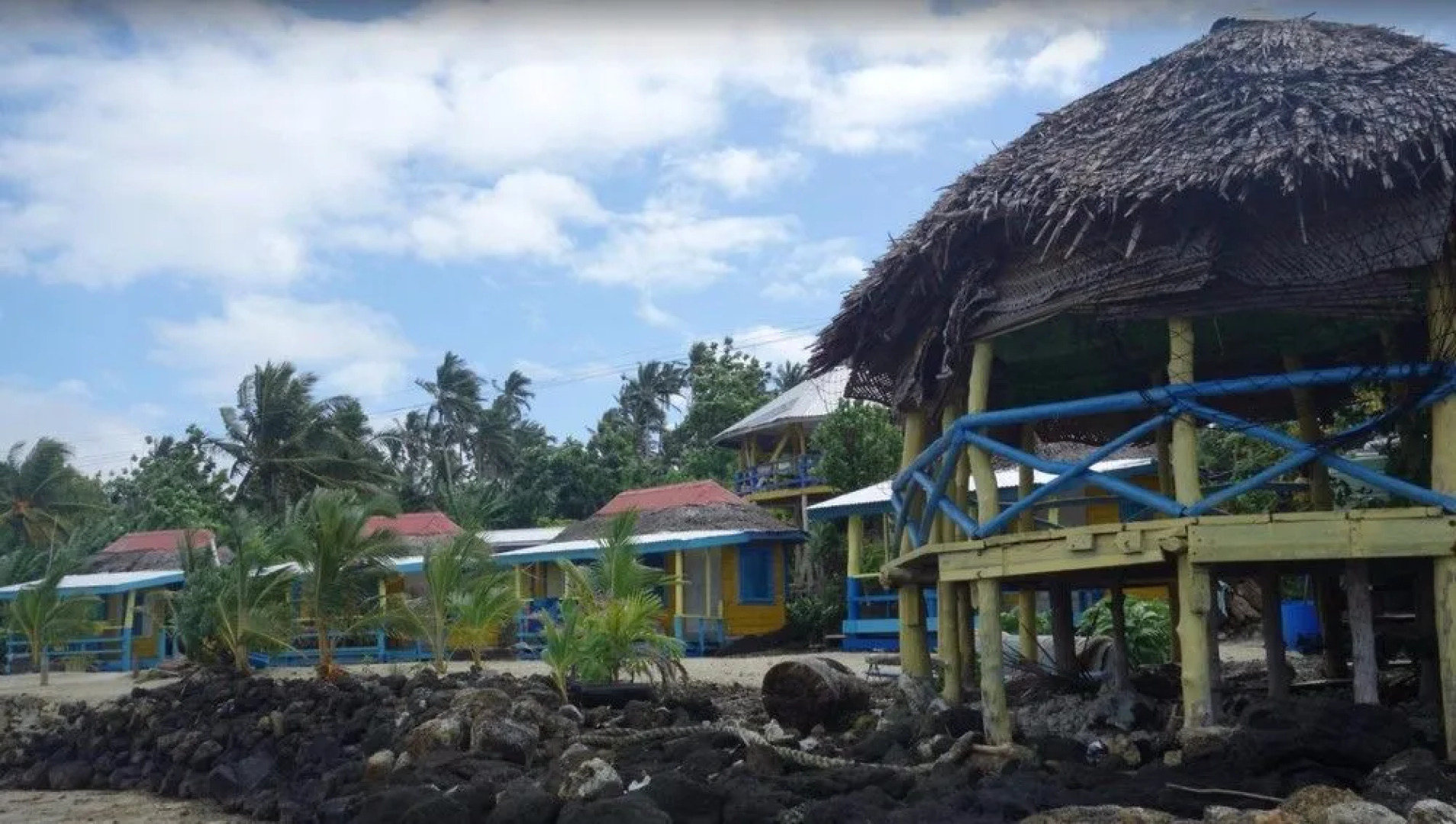 Sweet Escape on Manono Island