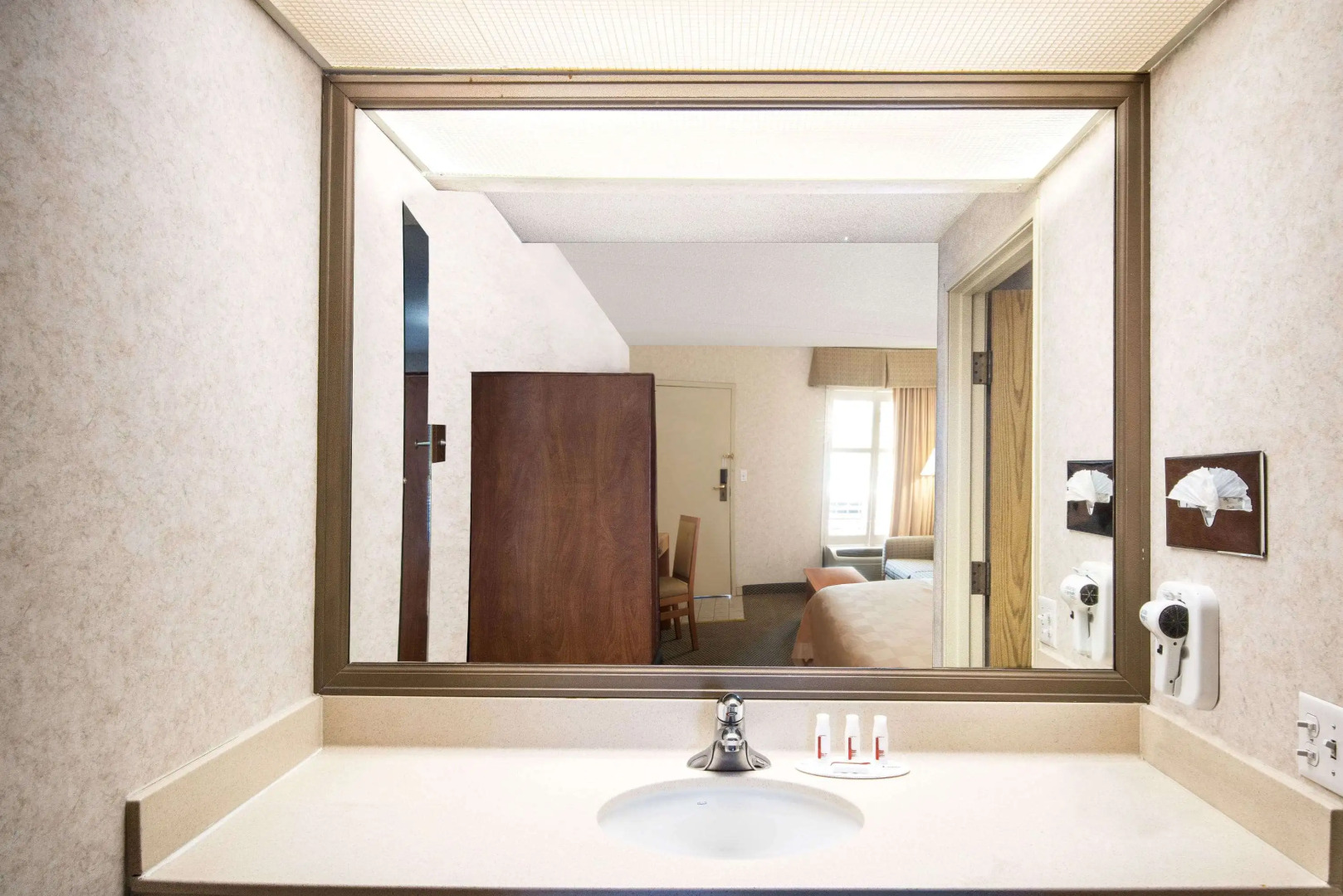 Travelodge by Wyndham Pueblo