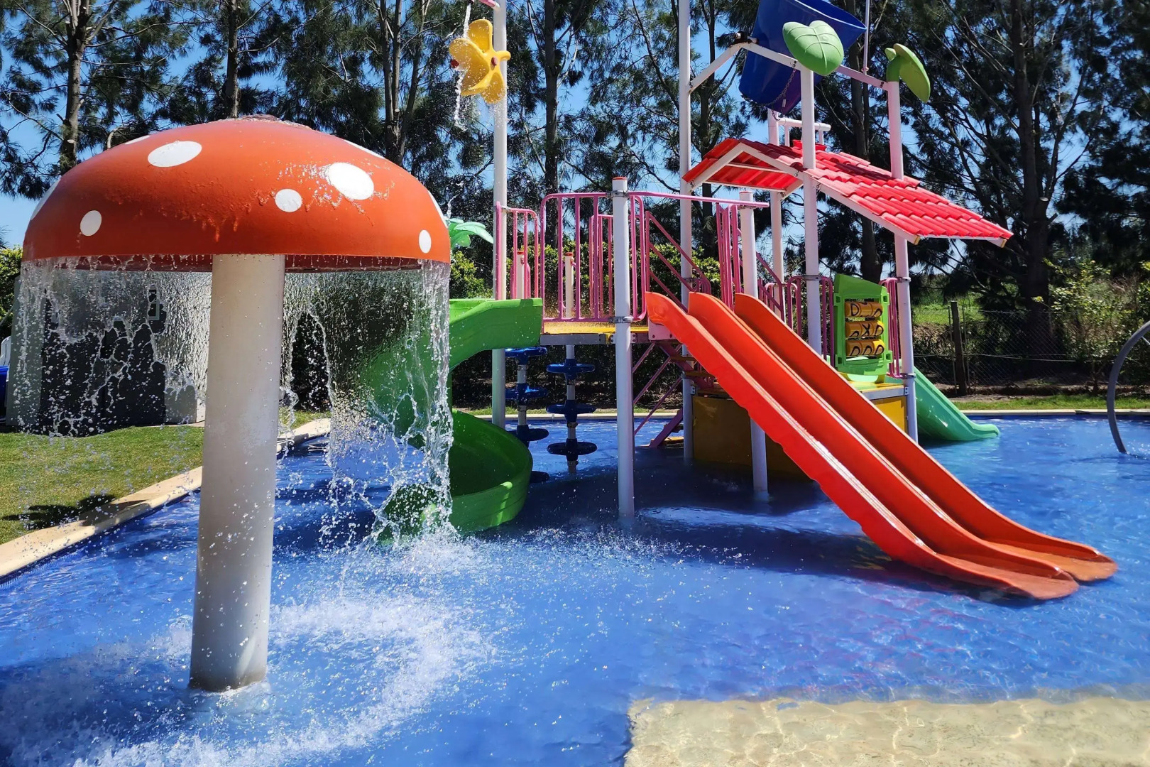 Howard Johnson Funes