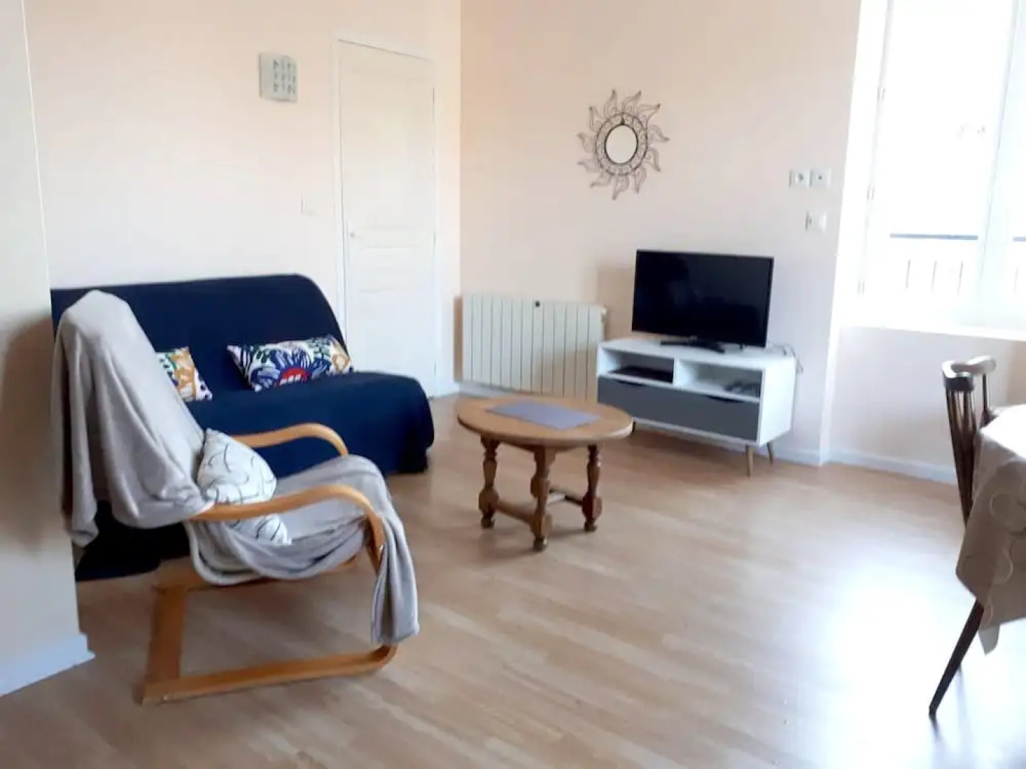 Apartment with 2 Bedrooms in la Bourboule, with Balcony - 4 Km From the Slopes