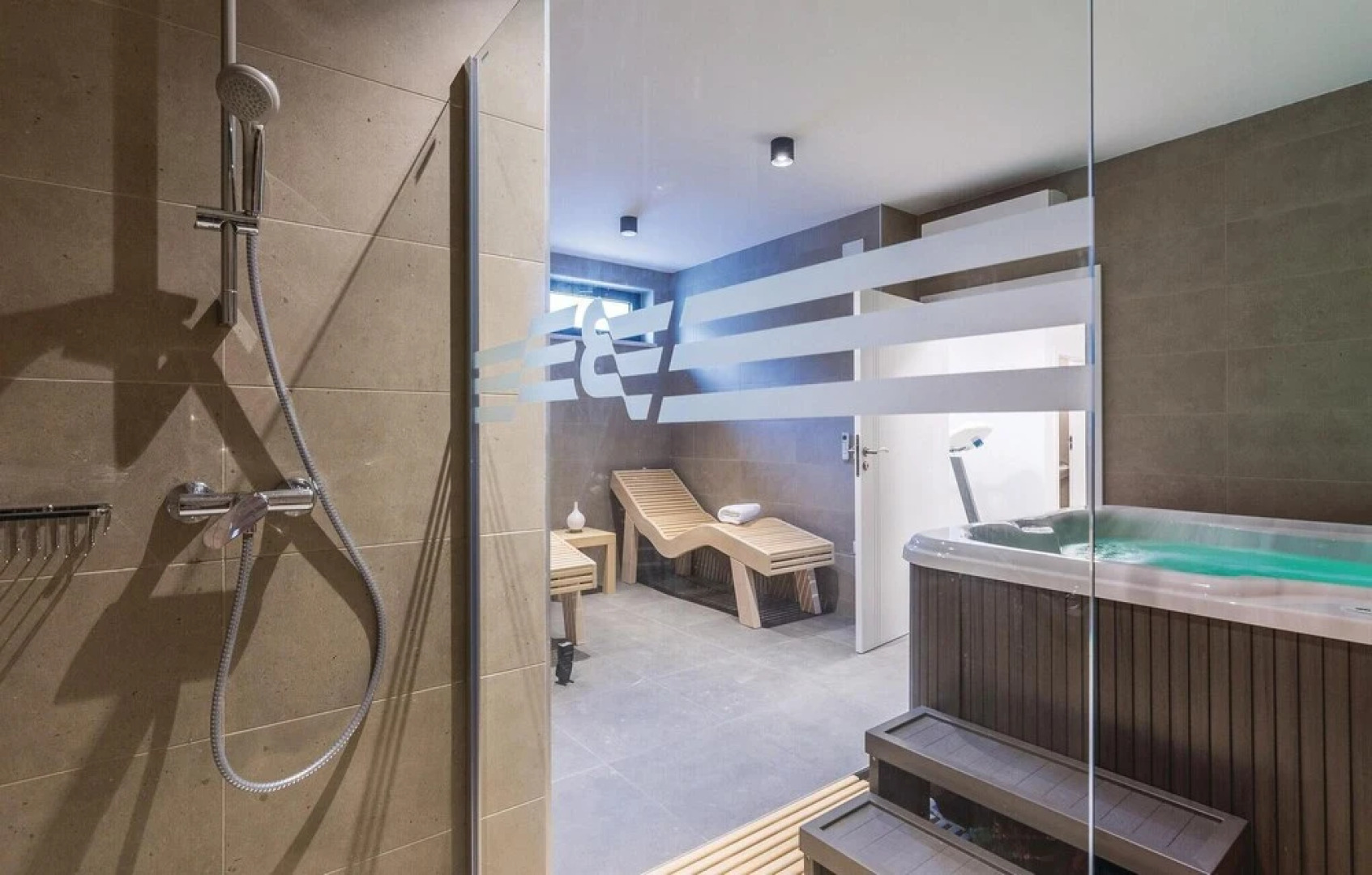 Beautiful Home in Biograd With 5 Bedrooms, Wifi and Outdoor Swimming Pool