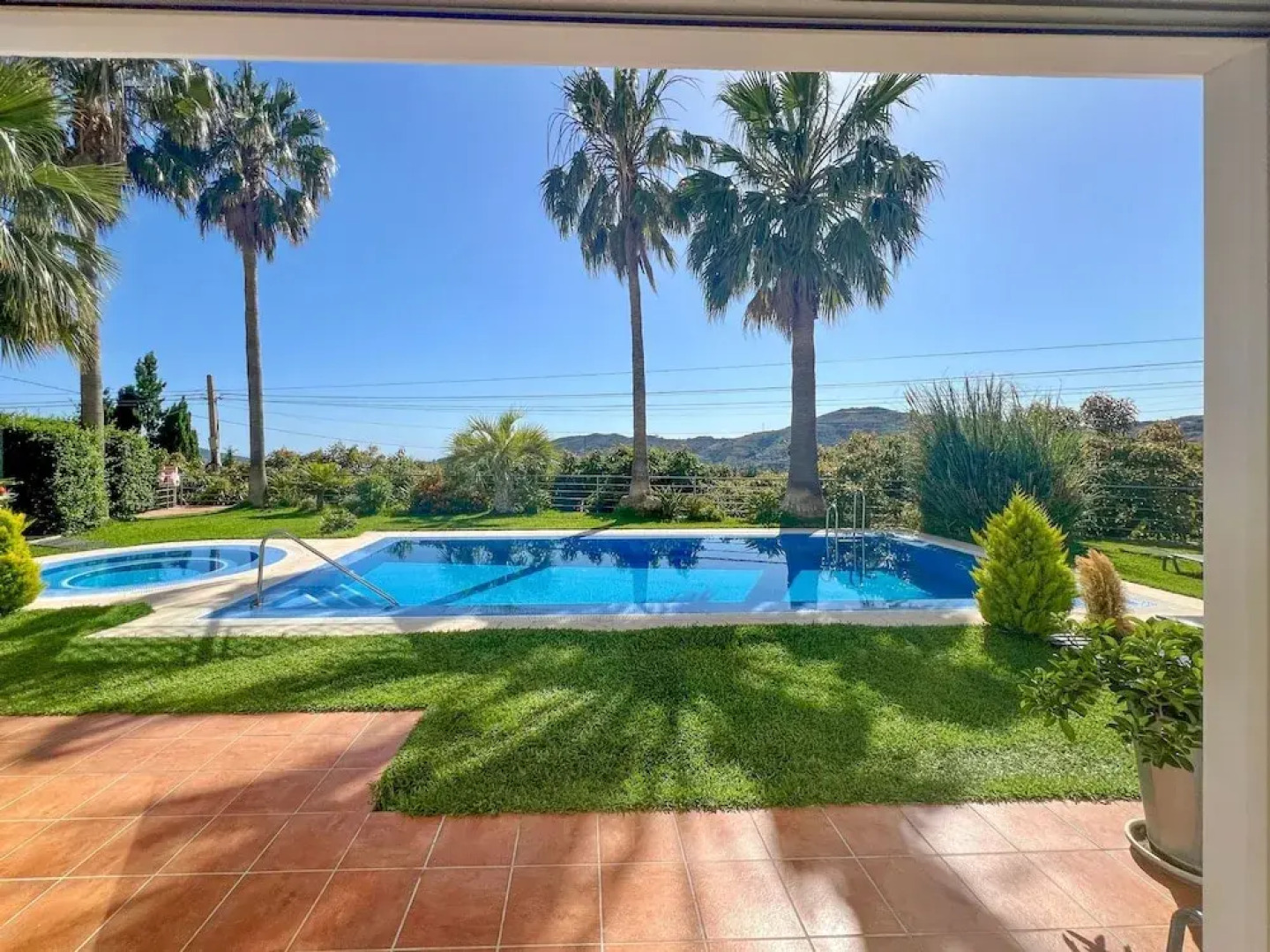 Los Nisperos de Paco