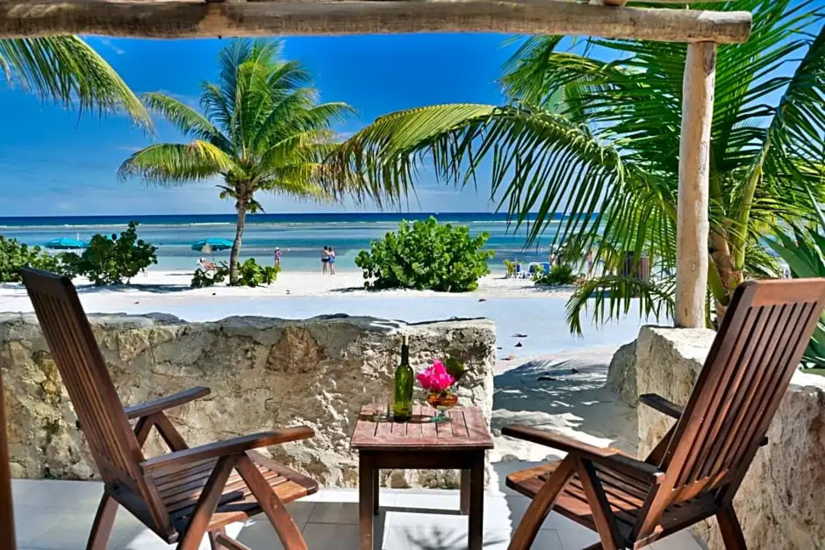 Nacional Beach Club & Bungalows