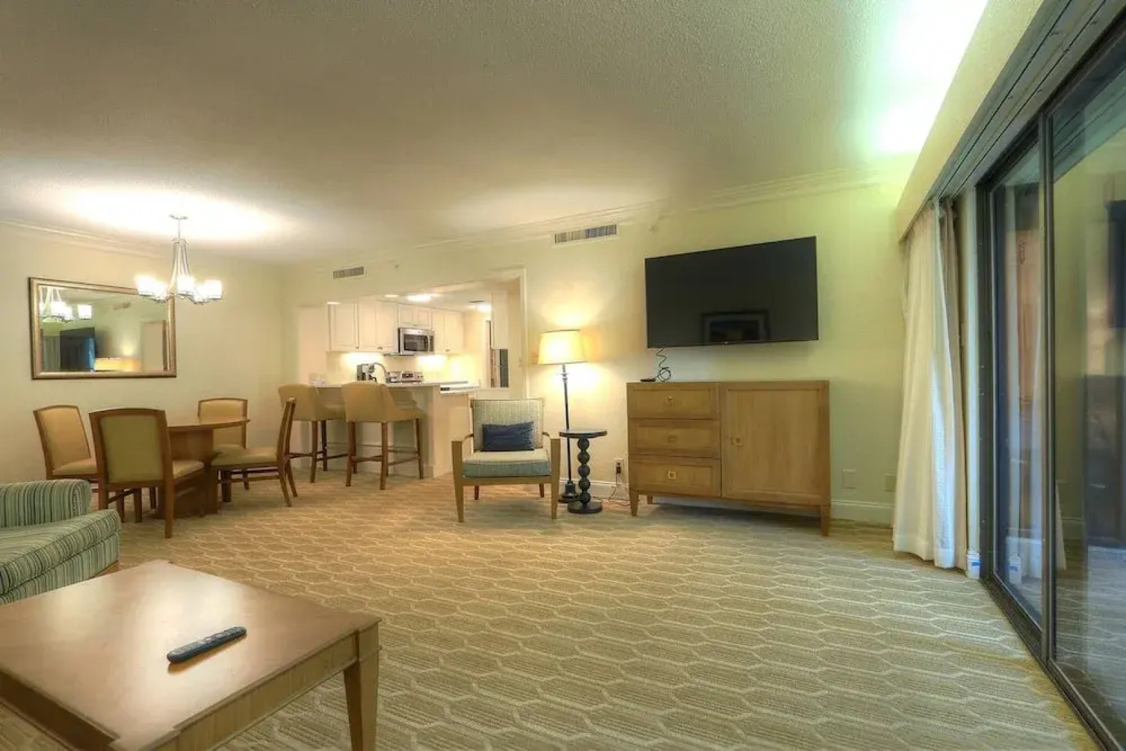 Charming 1 Bed Condo for 4 in FL