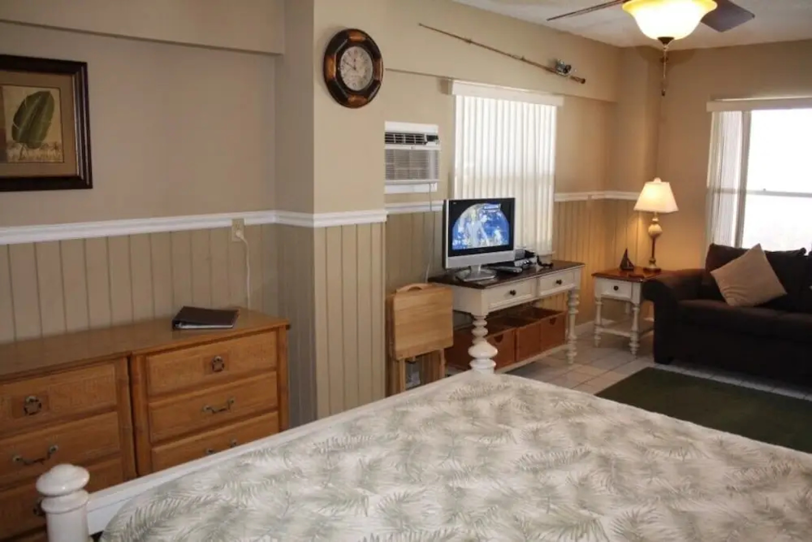 The Anna Maria Island Beach Paradise 10 - Studio condo by RedAwning
