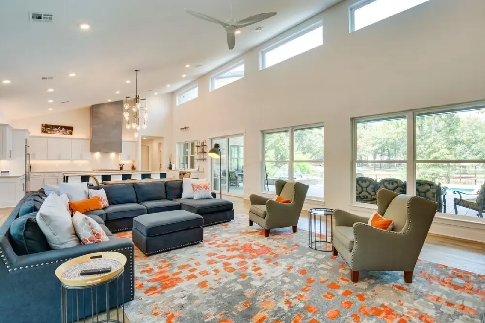 Pool, Hot Tub & Views: Malakoff Gem on Cedar Creek