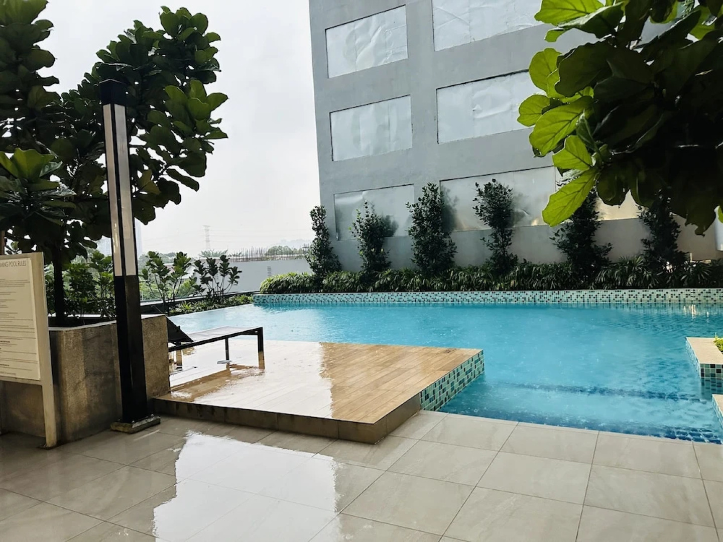 Neu Suites by Moonlight