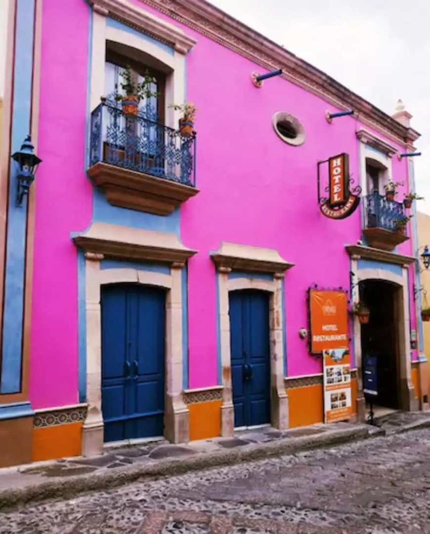 Hotel Centenario Centro de Peña de Bernal