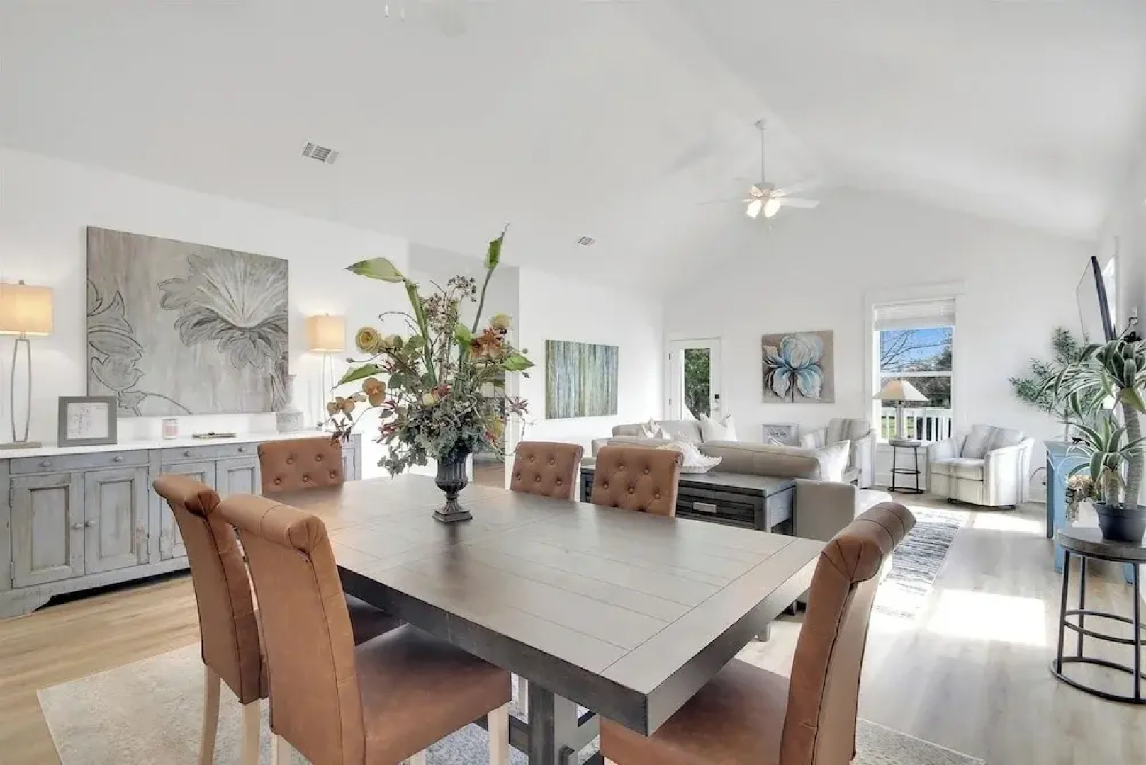 Family Retreat, 3br/3ba Bbq, Balcony