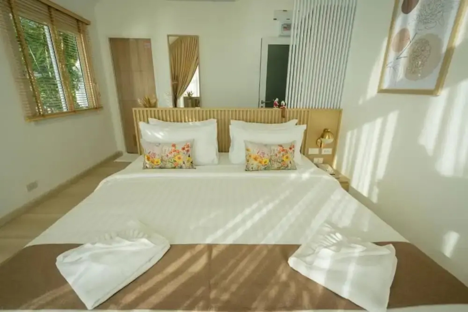 Saksiam Lakeside Resort