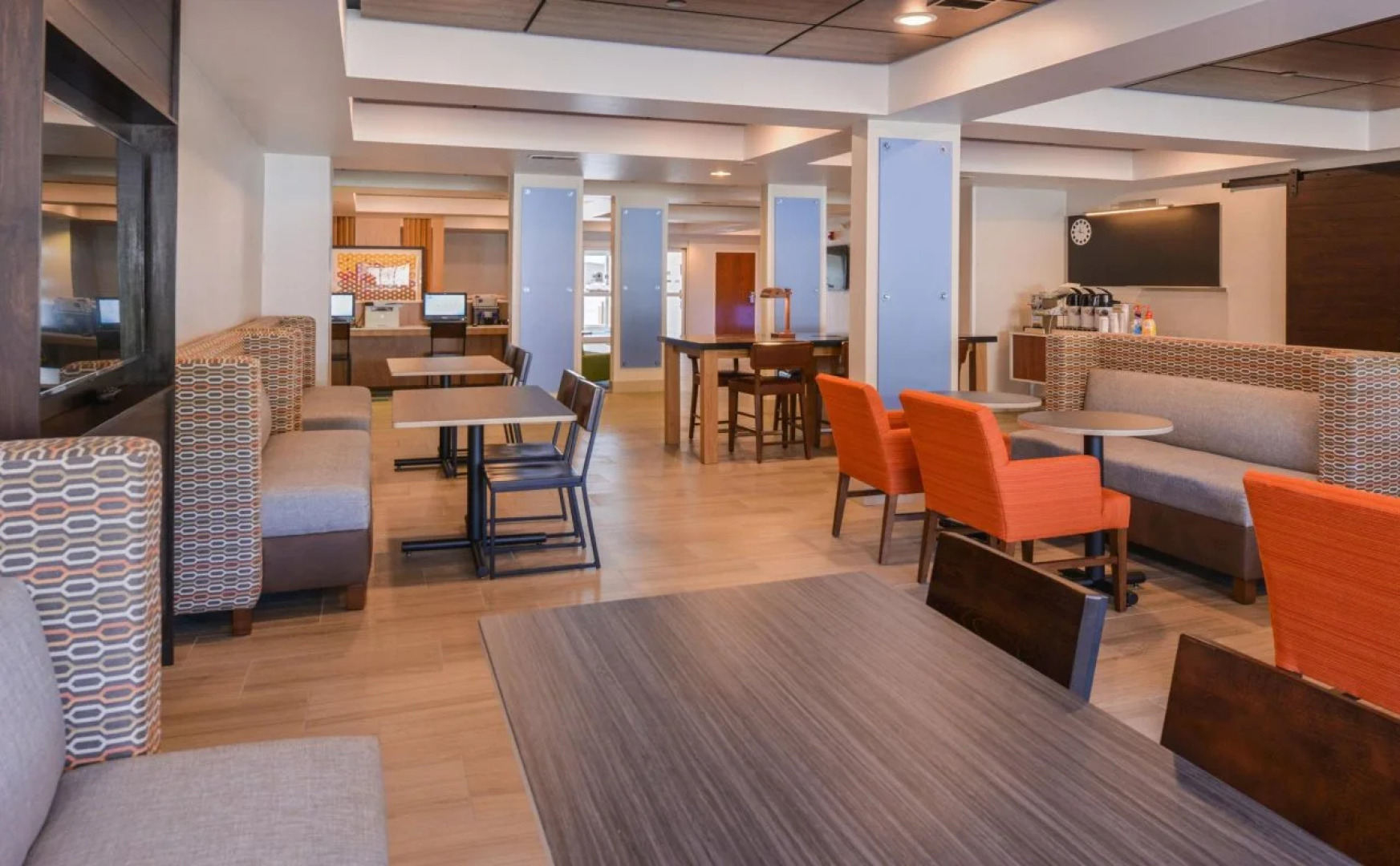 Holiday Inn Express Hotel & Suites Urbana-Champaign by IHG