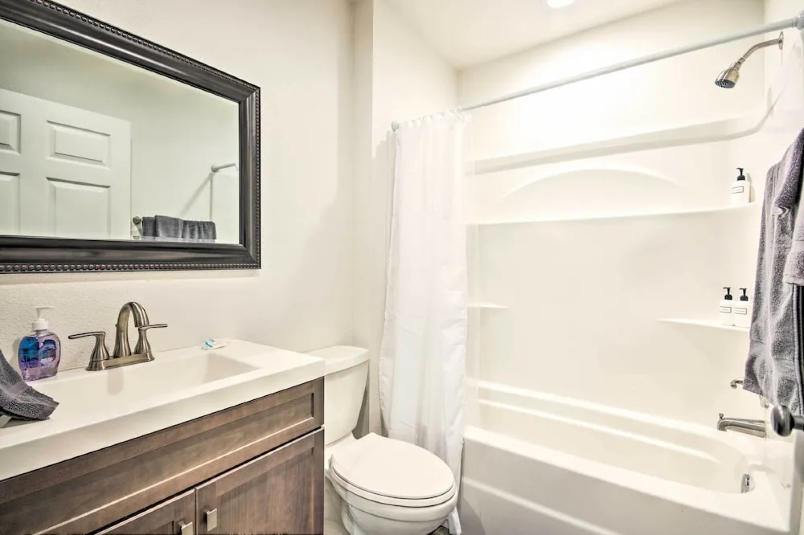 Pet-friendly Cabin on Wolf Creek at Grand Lake!