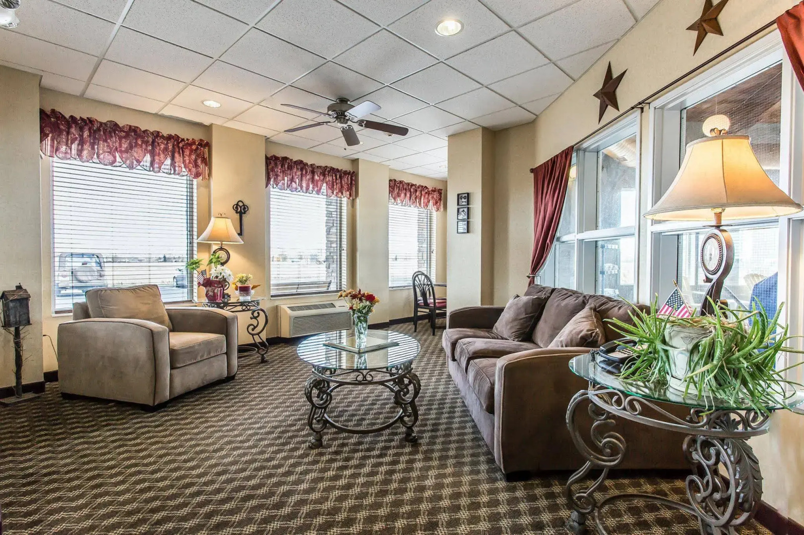 Comfort Inn & Suites Near University of Wyoming