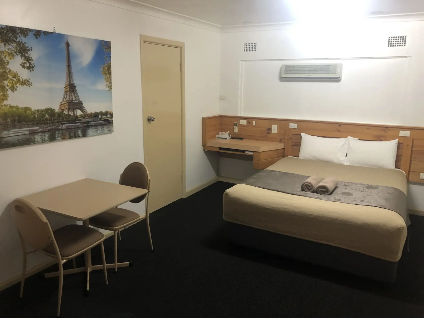 Countryman Motor Inn