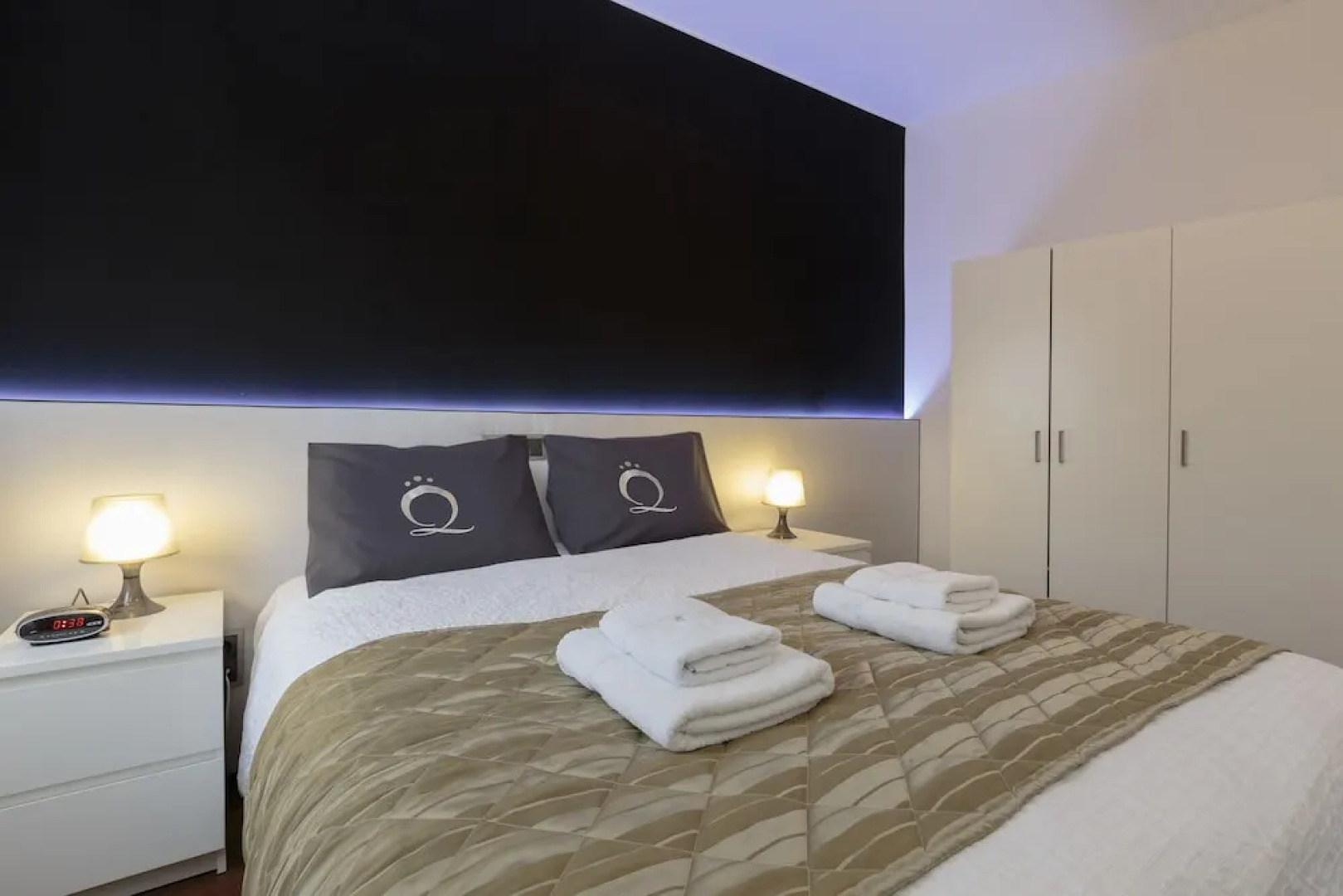 The Queen Luxury Apartments-VillaGiorgia