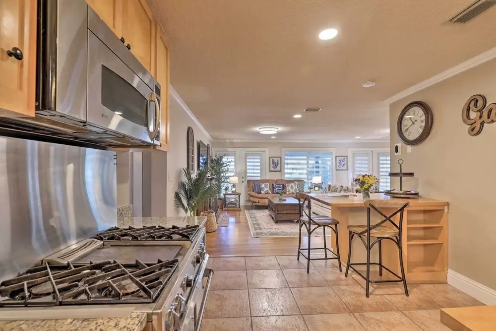 Waterfront Port Richey Getaway w/ Shared Dock