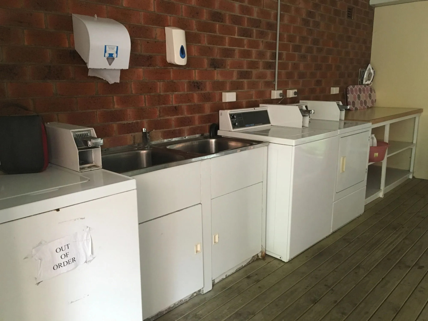 The Palms Motel (Formerly Flinders Motel)