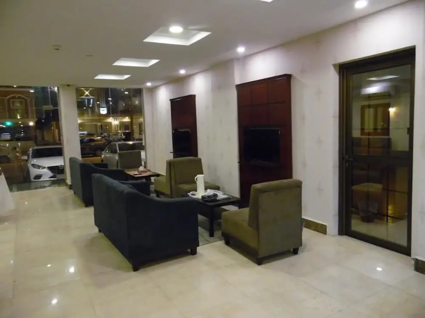 Danar Hotel Apartments 3
