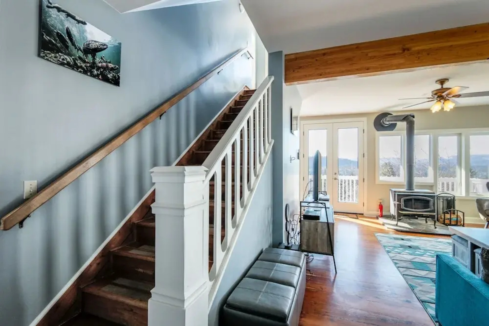 Grandview 3 Bedroom Home by RedAwning