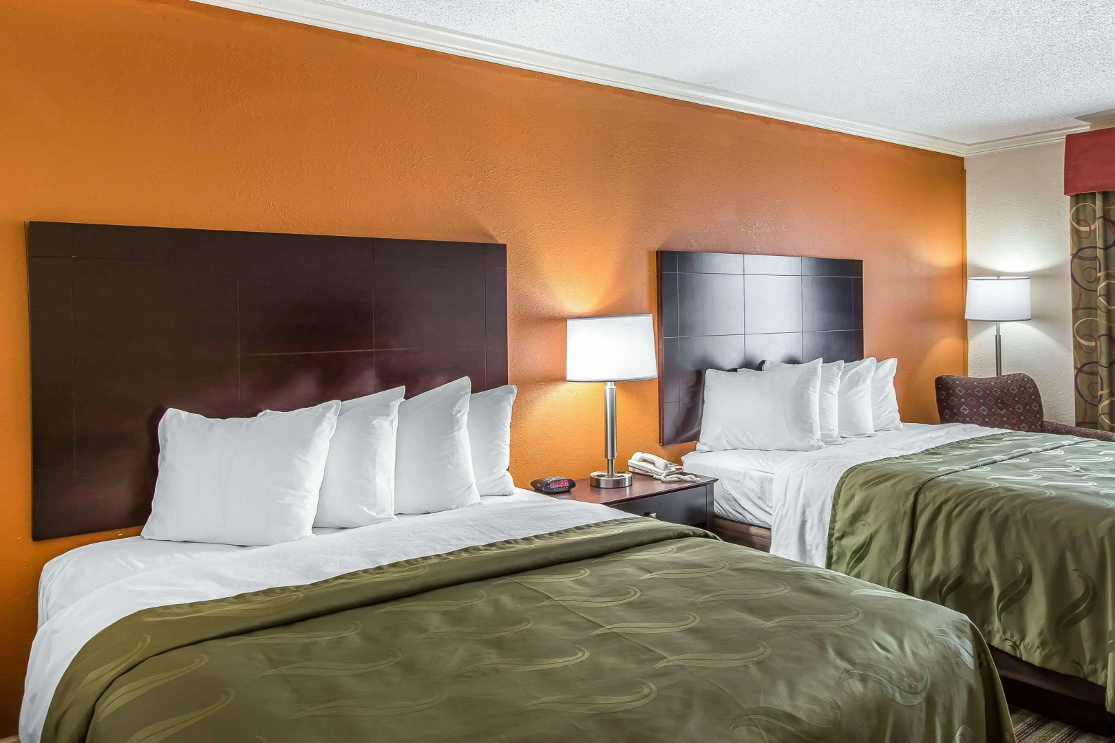 Quality Inn Crossville Near Cumberland Mountain State Park