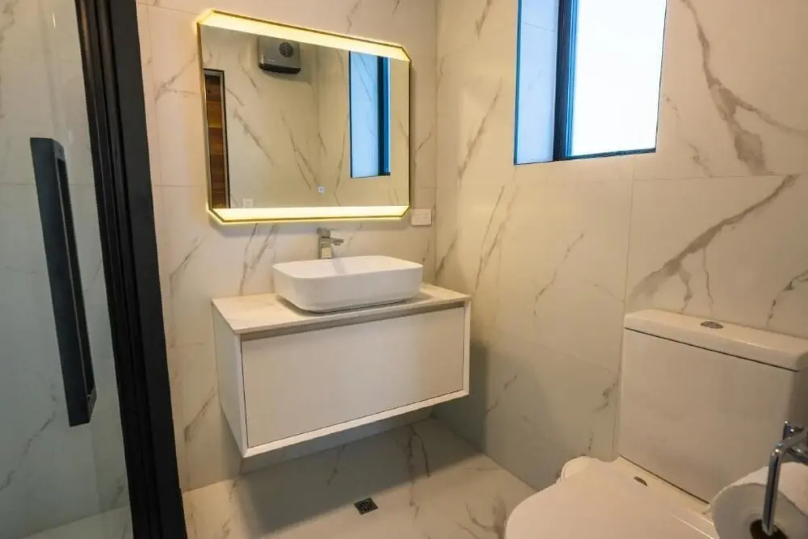 JillyLan Village Apartment