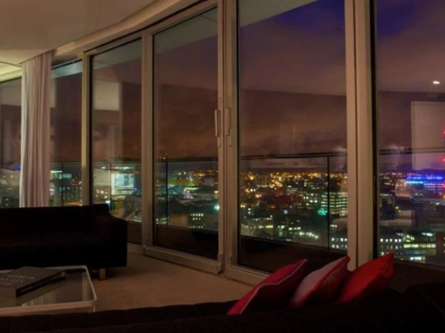 Staying Cool At Rotunda, Birmingham - Serviced Apartments