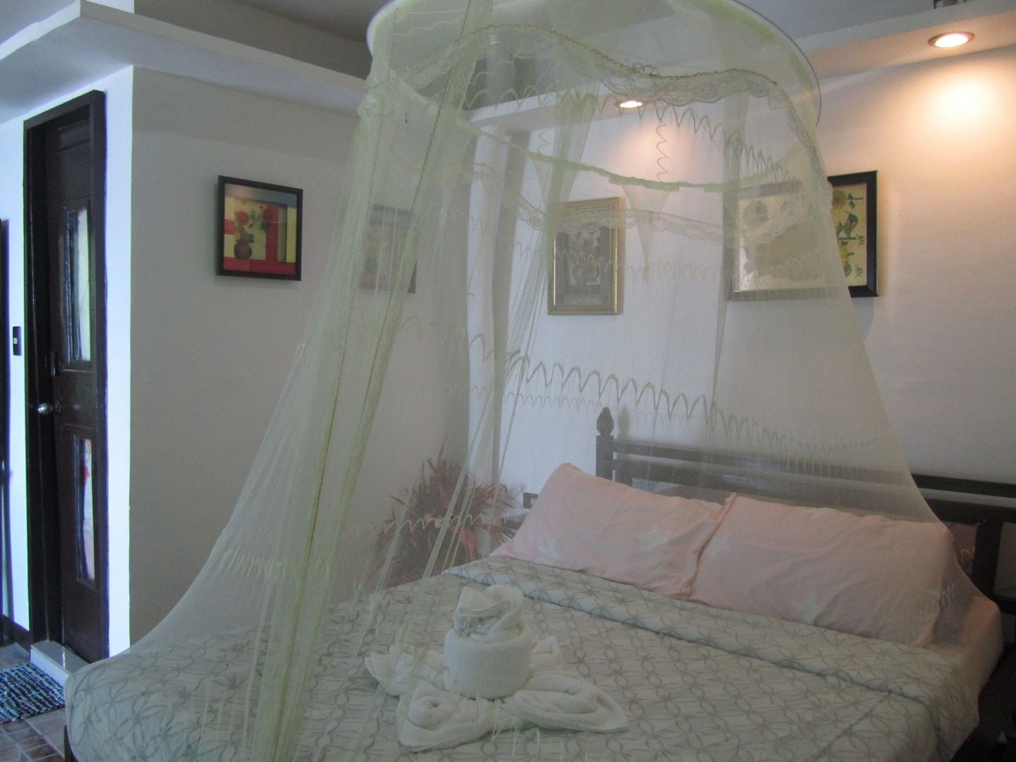 Islandfront Cottages