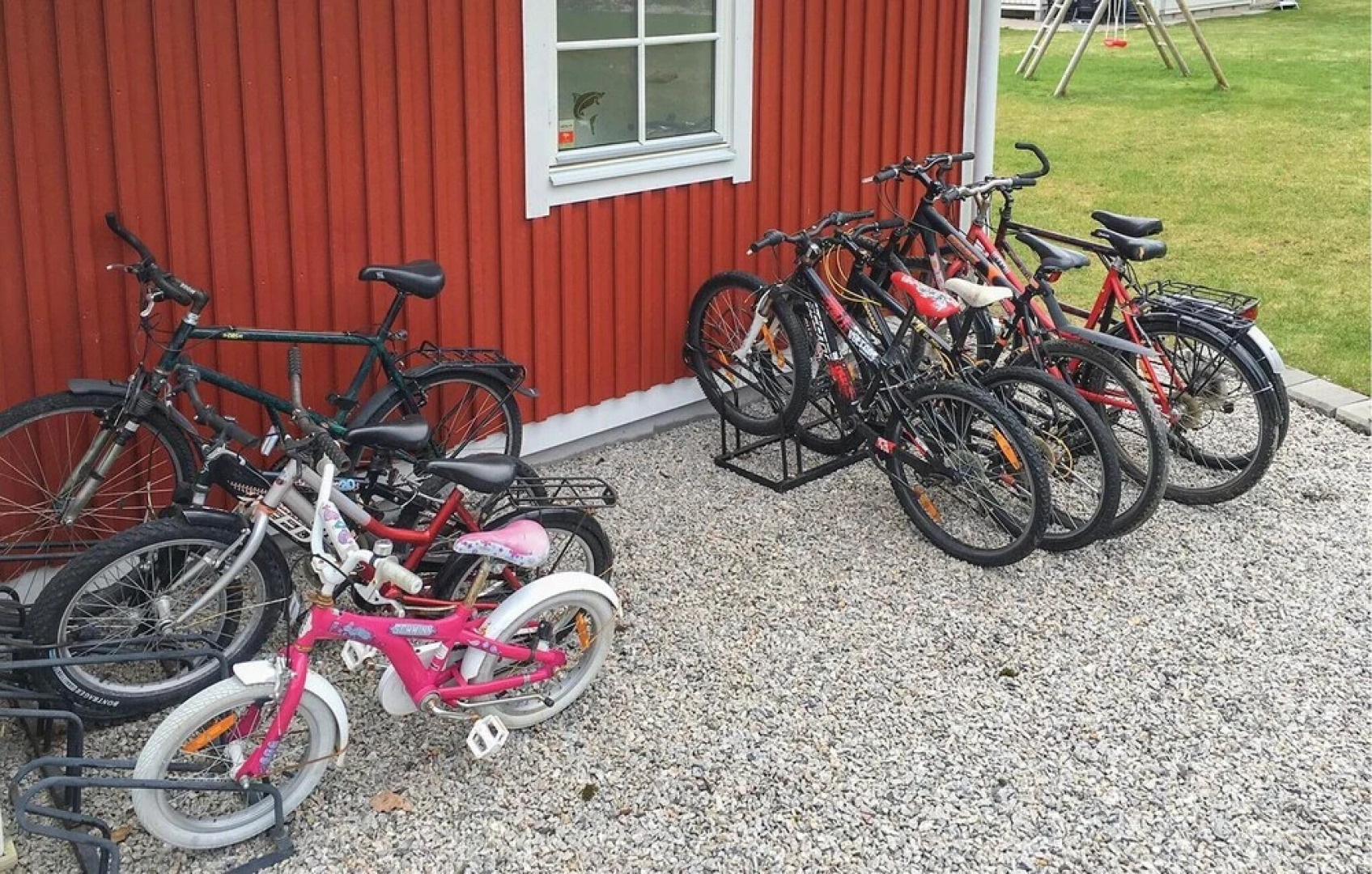 Beautiful Home in Strömstad With 3 Bedrooms, Sauna and Wifi