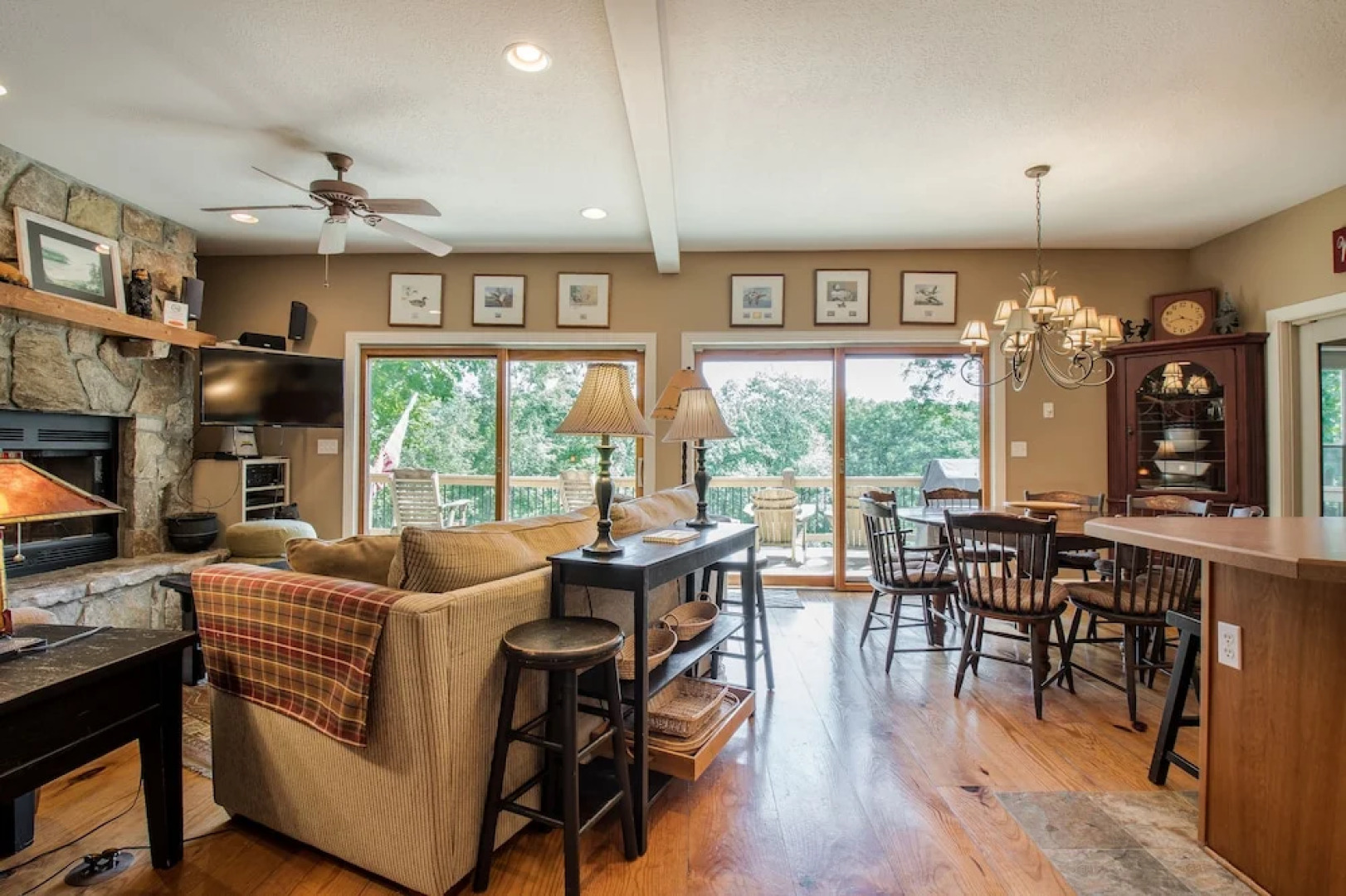 Canadian Day 4 Bedroom House