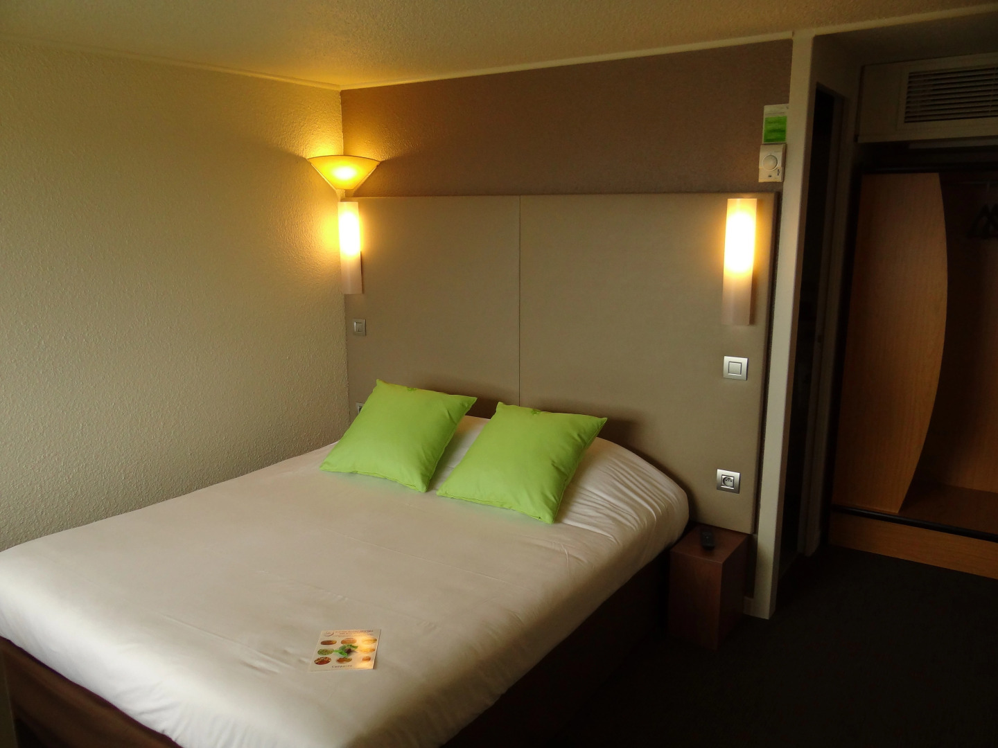 Campanile NATURE - Marseille Saint-Antoine