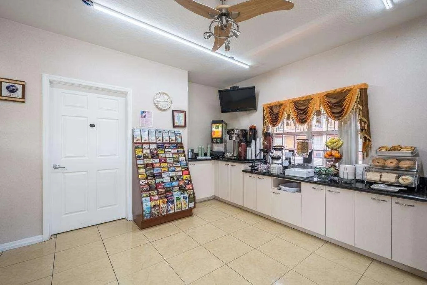 SureStay Hotel by Best Western Sarasota Lido Beach